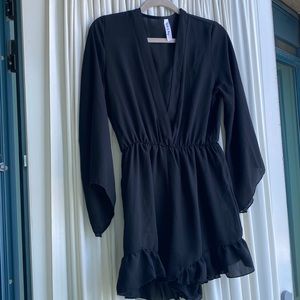 Lock & Key - medium - black short ruffle jumpsuit